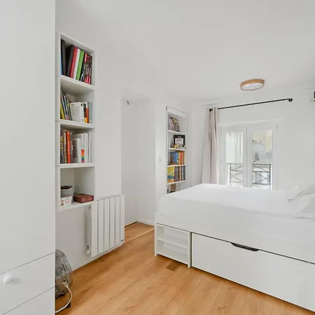 Apartment Veeve - Charismatic Living Paris